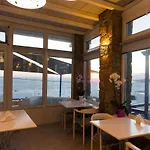 酒店 斯潘纳里斯酒店 2*