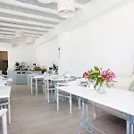酒店 斯潘纳里斯酒店 2*