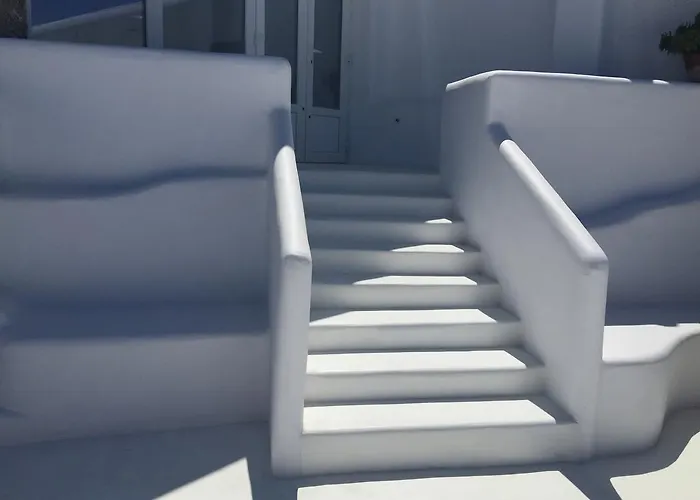 מלון Spanelis 2*