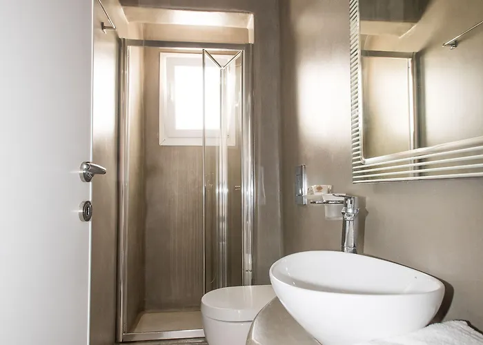 スパネリス 2* Mykonos Town